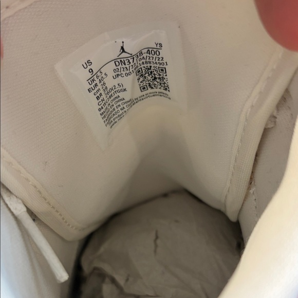 Nike Multicolor High-Top Sneakers - Picture 5 of 6